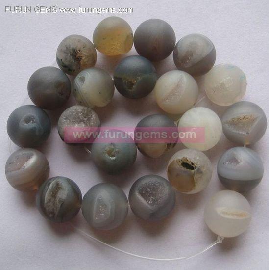 Miarolitic agate round beads  18mm
